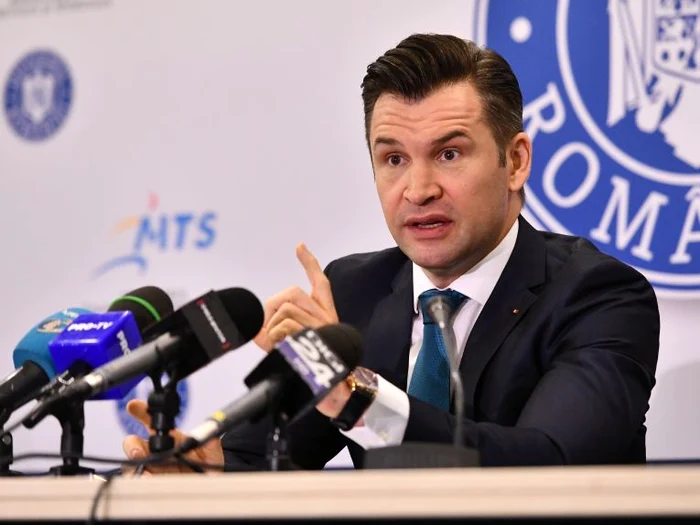 
    Ionuț Stroe, Ministrul Tineretului și SportuluiFOTO: Sportpictures.eu  