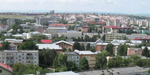 Vânzările din Obcini, revigorate de „căpşunari“