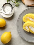 Rulada de lamaie cu frisca  Sursa foto shutterstock 2413859221 jpg
