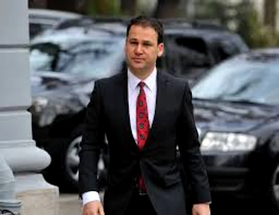 Robert Negoiță renunță fără regrete la titlul de doctor