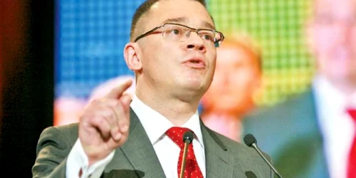 Mihai Răzvan Ungureanu vrea să revină pe scena politică