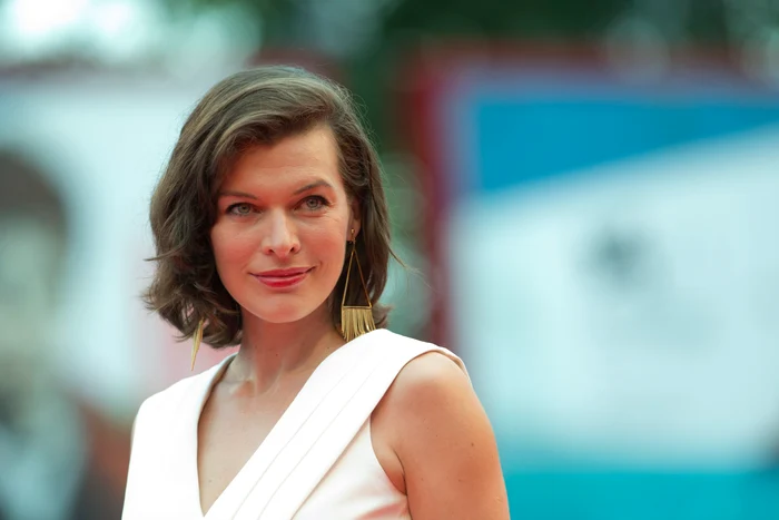 
     Milla Jovovich împreună cu fiica cea mare, EverFoto: Instagram  