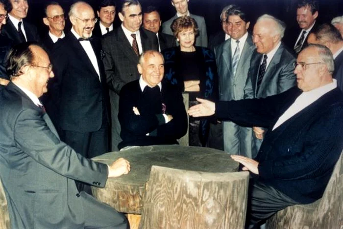 helmut kohl mihail gorbaciov foto ap