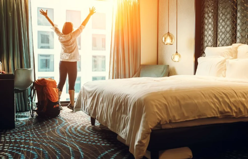 Trucul unei turiste pentru a obține mai multe beneficii la hotel: de ce rezerva cameră dublă, deși călătorește singură