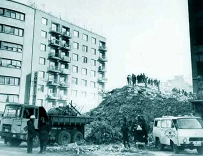 imagini de la cutremurul din 77