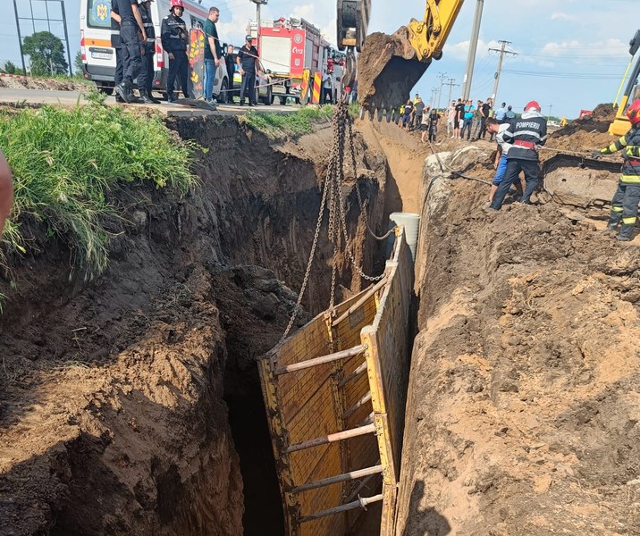 ITM a stabilit cauza accidentului de muncă mortal de la Caracal. Trupul bărbatului, scos după șase ore   
