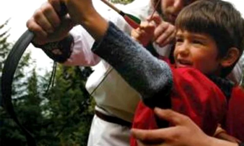 Şi în această vară se organizează «Tabăra Medievală Pentru Copii» jpeg