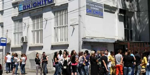 Un candidat a fost eliminat din centrul de examen de la Colegiul Chiţu