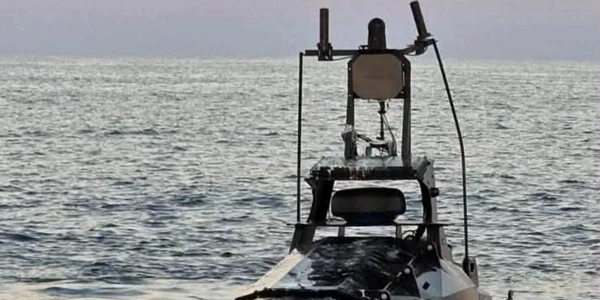 drona marina distrusa langa neptun deep foto radu miruta png