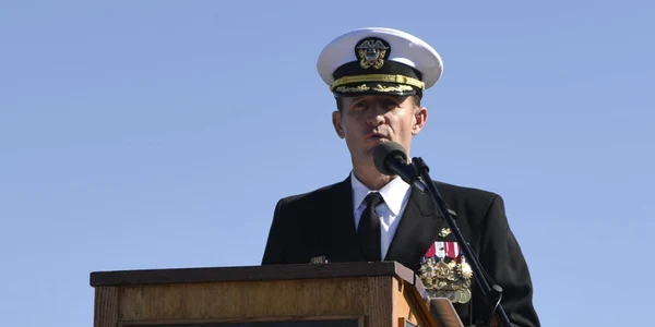 Capitanul Brett Crozier FOTO EPA-EFE