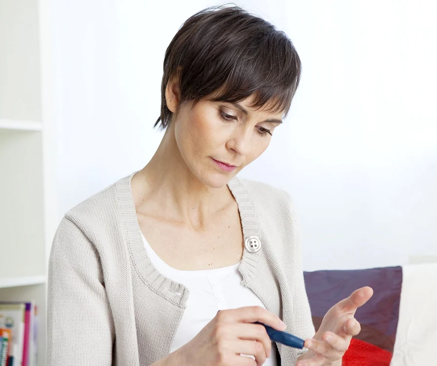 Prediabetul poate fi diagnosticat cu ajutorul unor analize: glicemia, testul oral de toleranţă la lactoză