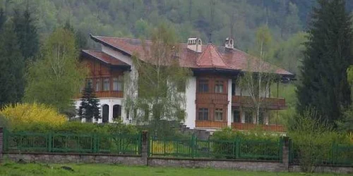 Vila de protocol a lui Ceauşescu FOTO www.turistik.ro