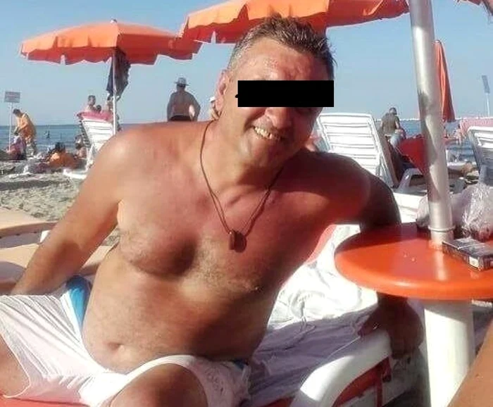 Bărbatul a plecat a doua zi după crimă la mare, cu o altă femeie FOTO Facebook / Vasile Pascale