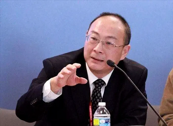 Jin Canrong FOTO www.china-arms.com