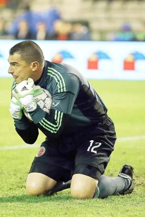 
    Faryd Mondragon  participă la al treilea  său turneu final (Foto: guliver/getty images)  