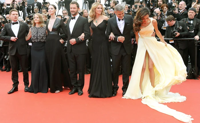 Susan Sarandon ştie că are un piept generos şi îl pune în valoare cum trebuie Foto: AFP/ Guliver/ Getty Images/ AP