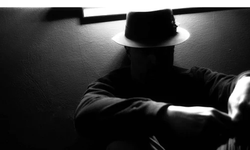 detective jpeg