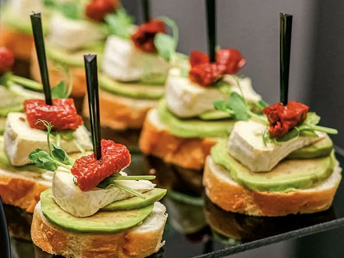canape festive jpg