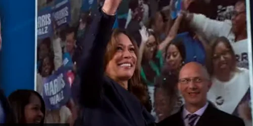 Kamala accepta nominalizarea democratilor captura Youtube png