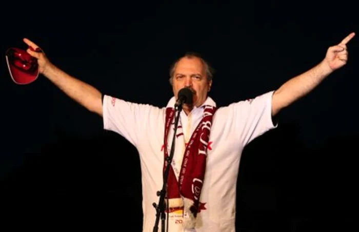 Victor Socaciu va fi unul dintre invitaţii festivalului de folk de la Târgu Jiu