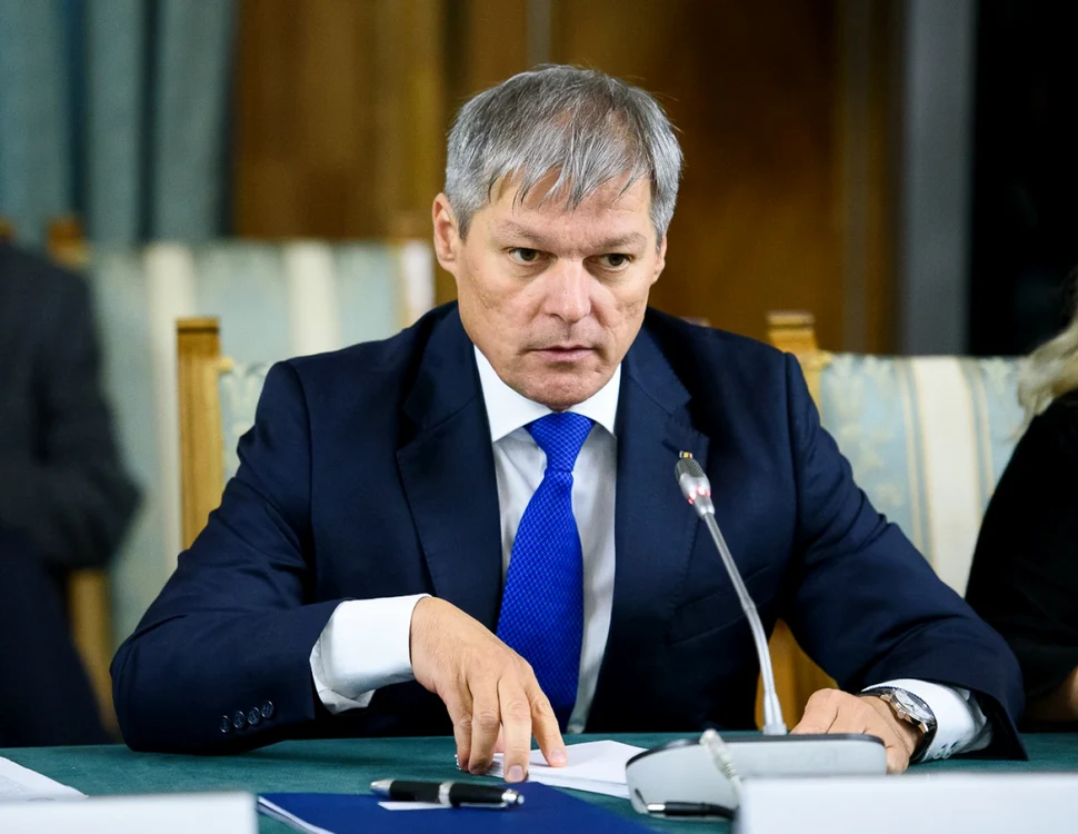 Premierul Dacian Cioloş s-a întâlnit la Palatul Victoria cu victime ale incendiului de la Clubul Colectiv FOTO gov.ro
