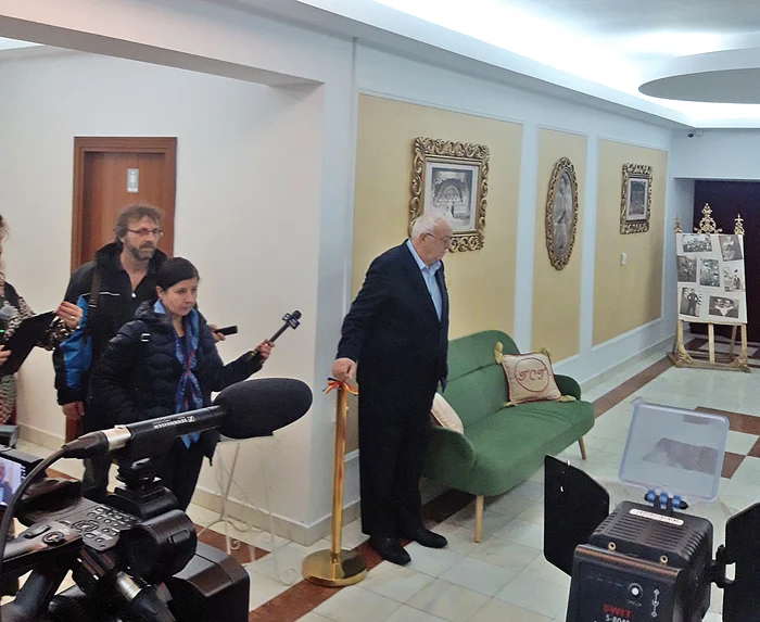 Îndrăgitul actor Alexandru Arşinel şi mai tânăra lui colegă Liliana Mocanu