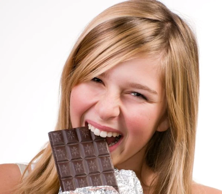 
    Ciocolata care conține cel puțin 70% cacao se numără printre alimentele bogate în fierclicksanatate.ro  