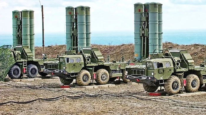 Sistemele S-400