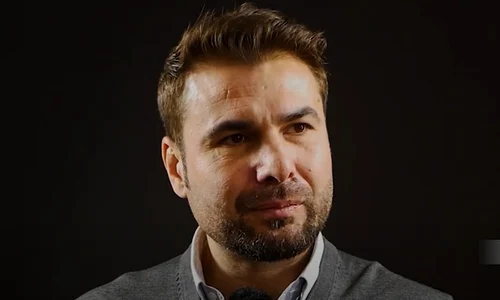 Adrian Mutu (Facebook) jpg
