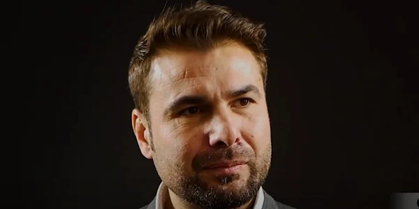 Adrian Mutu (Facebook) jpg