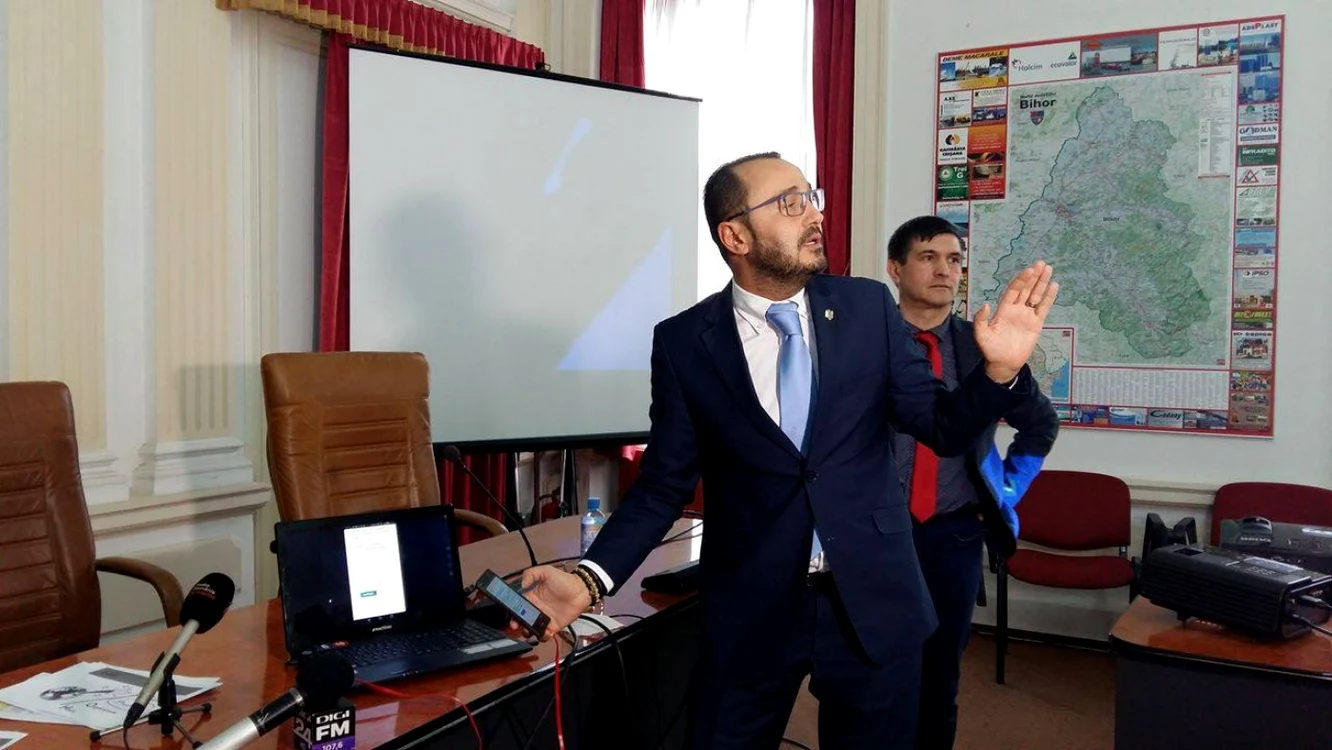 Prefectul Claudiu Pop a exlicat cum functioneaza programarea online