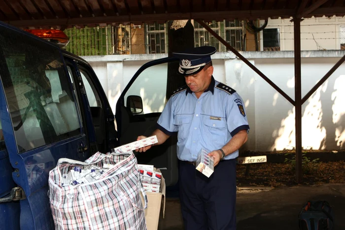 Poliţiştii, cu ochii pe contrabandişti