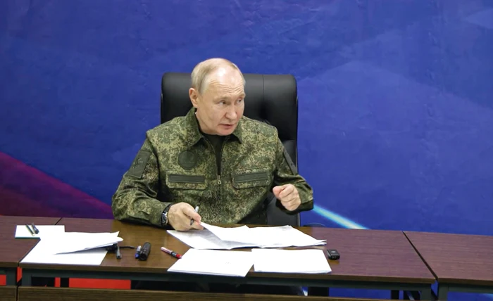 Putin, vizită la un post de comandă FOTO EPA-EFE