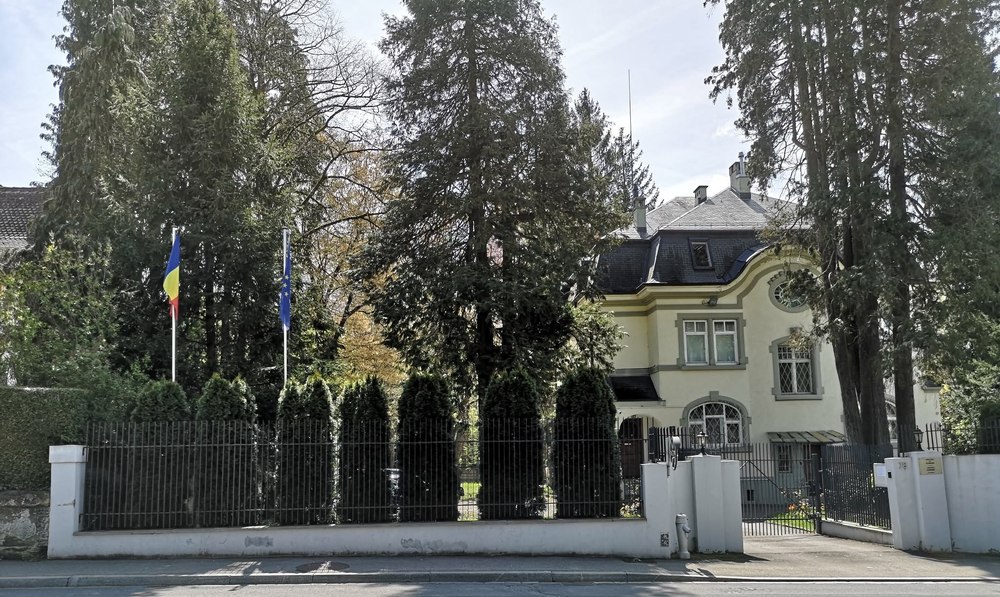 Atac asupra Ambasadei României în Elveția. Un obiect incendiar a fost amplasat intenționat lângă gardul instituției