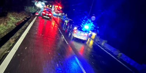 Caderi pietre DN7 Se intampla in Valcea jpg