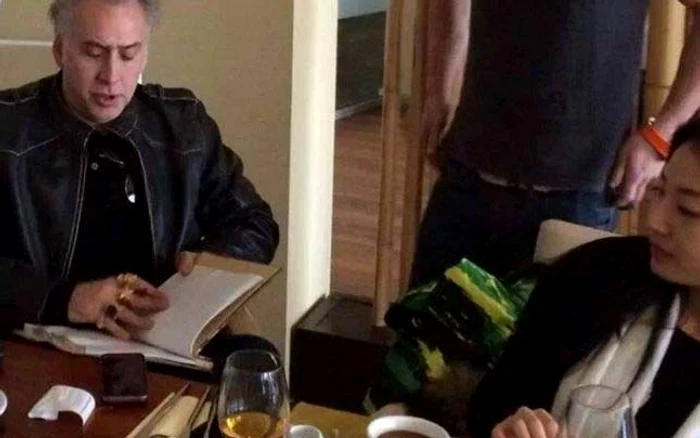 Nicolas Cage şi soţia sa, Alice Kim, au plecat ieri din Mamaia (Foto: Adrian Biologu)