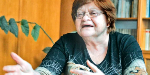 Profesorul universitar Zoe Petre, propunerea PNL pentru ICR