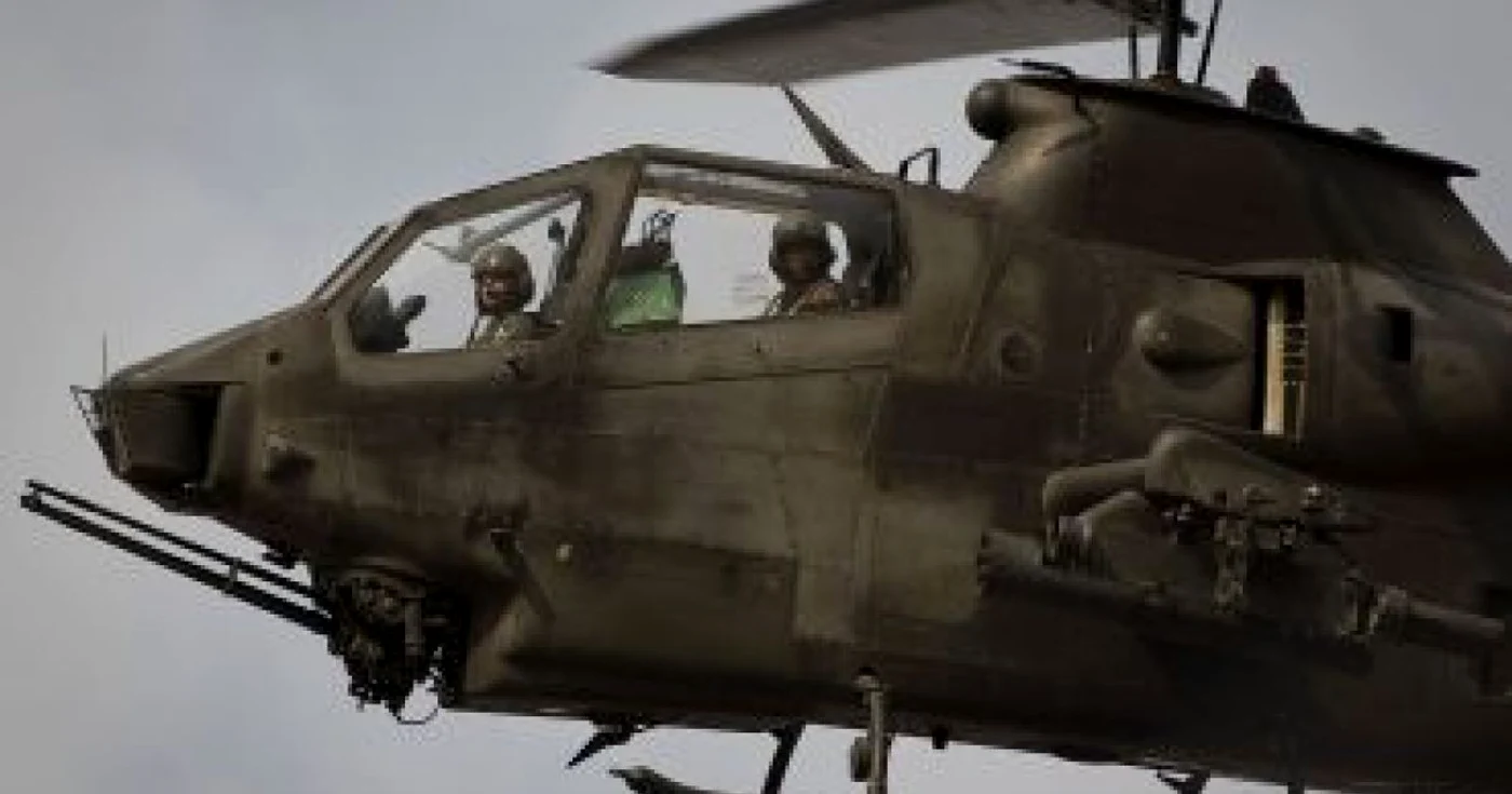 Statele Unite: Un avion al Pazei de Coastă s-a ciocnit cu un elicopter militar