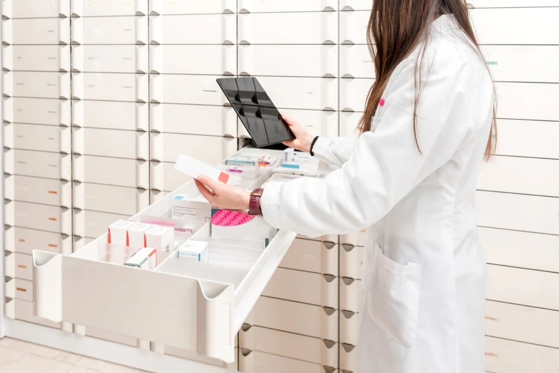 Cât câștigă o farmacistă din Constanța / Foto: Shutterstock