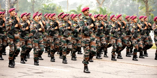 Soldati indieni armata India FOTO Shuttestock jpg