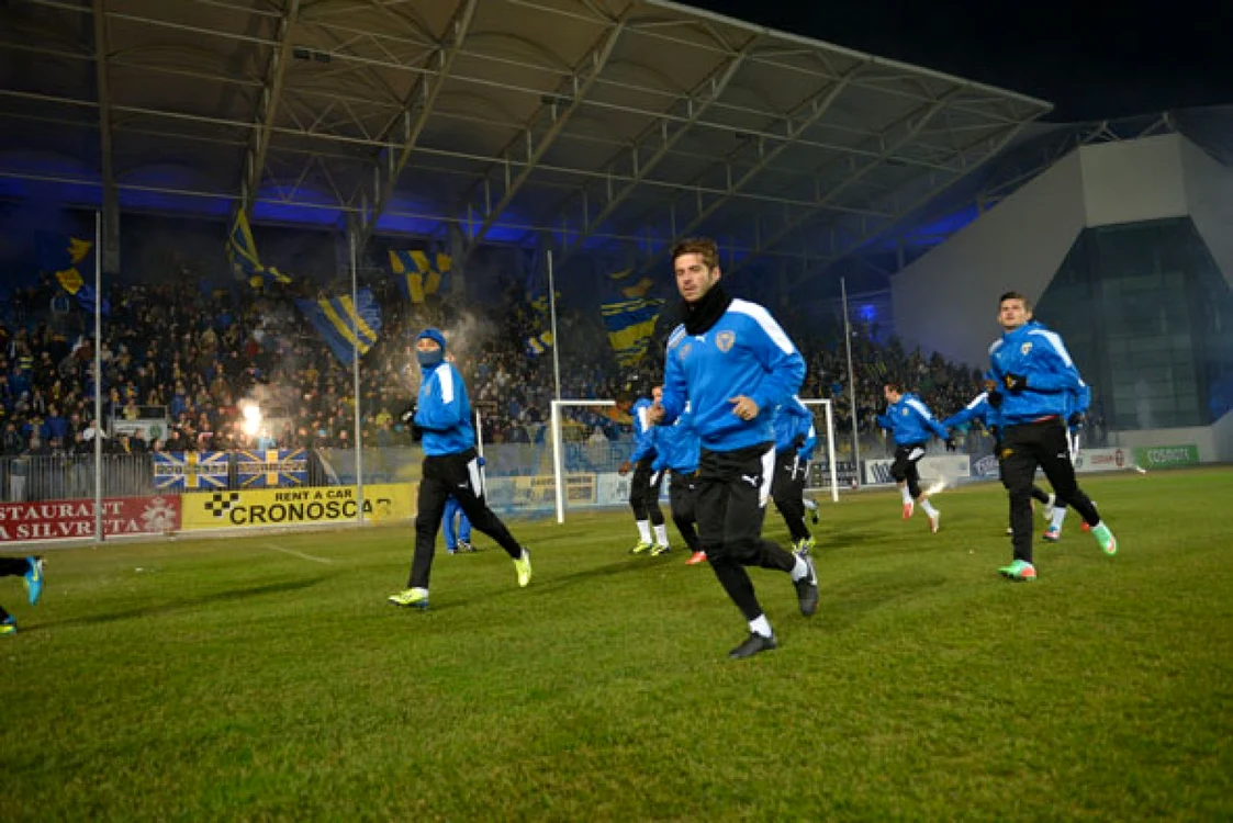 Atmosferă incendiară la primul antrenament oficial din acest an de pe „Ilia Oană“. FOTO fcpetrolul.ro