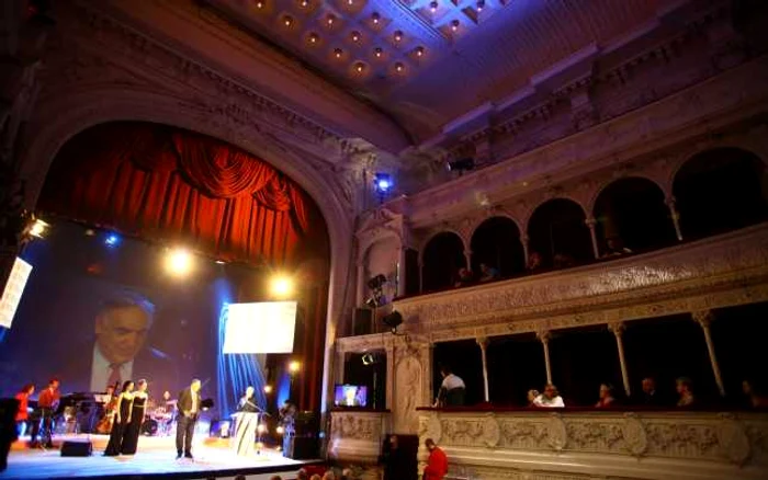 gala radio romania cultural teaturl odeon