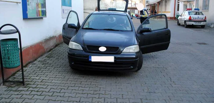 Una dintre maşinile folosite la furturi. FOTO: Poliţia Cluj