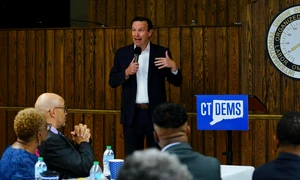 Chris Murphy FB jpg