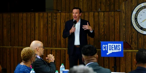 Chris Murphy FB jpg