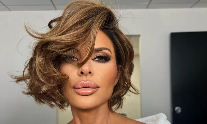 Lisa Rinna sexy PNG