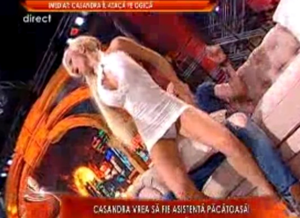 Casandra la Un Show Păcătos