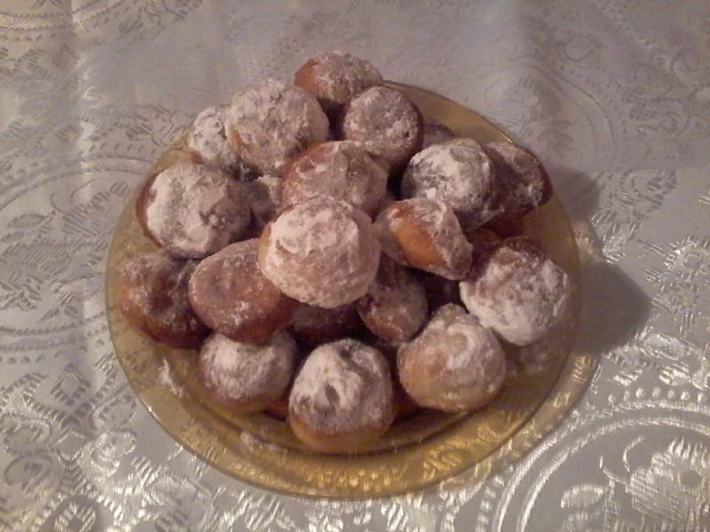 
    Minigogoşi de post   