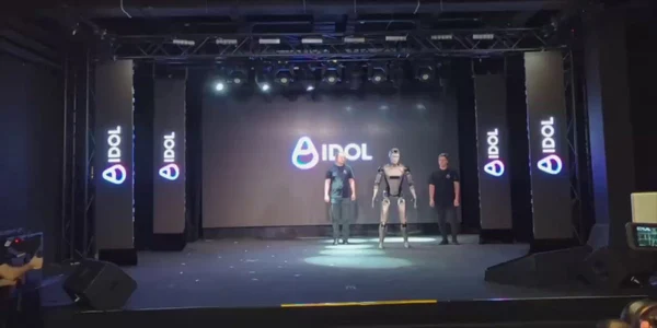 RED CRYPTO ROUGE      In Russia humanoid robot with AI IDOL was announced and it immedi    ipweWA mp4 thumbnail png