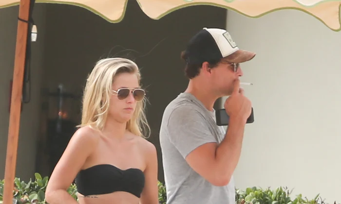 Exclusive    Peter Facinelli & A Mystery Blonde Vacation In Mexico jpeg
